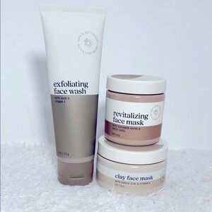 Bath & Body Works Exfoliating Face Wash and Clay Mask Set of 3